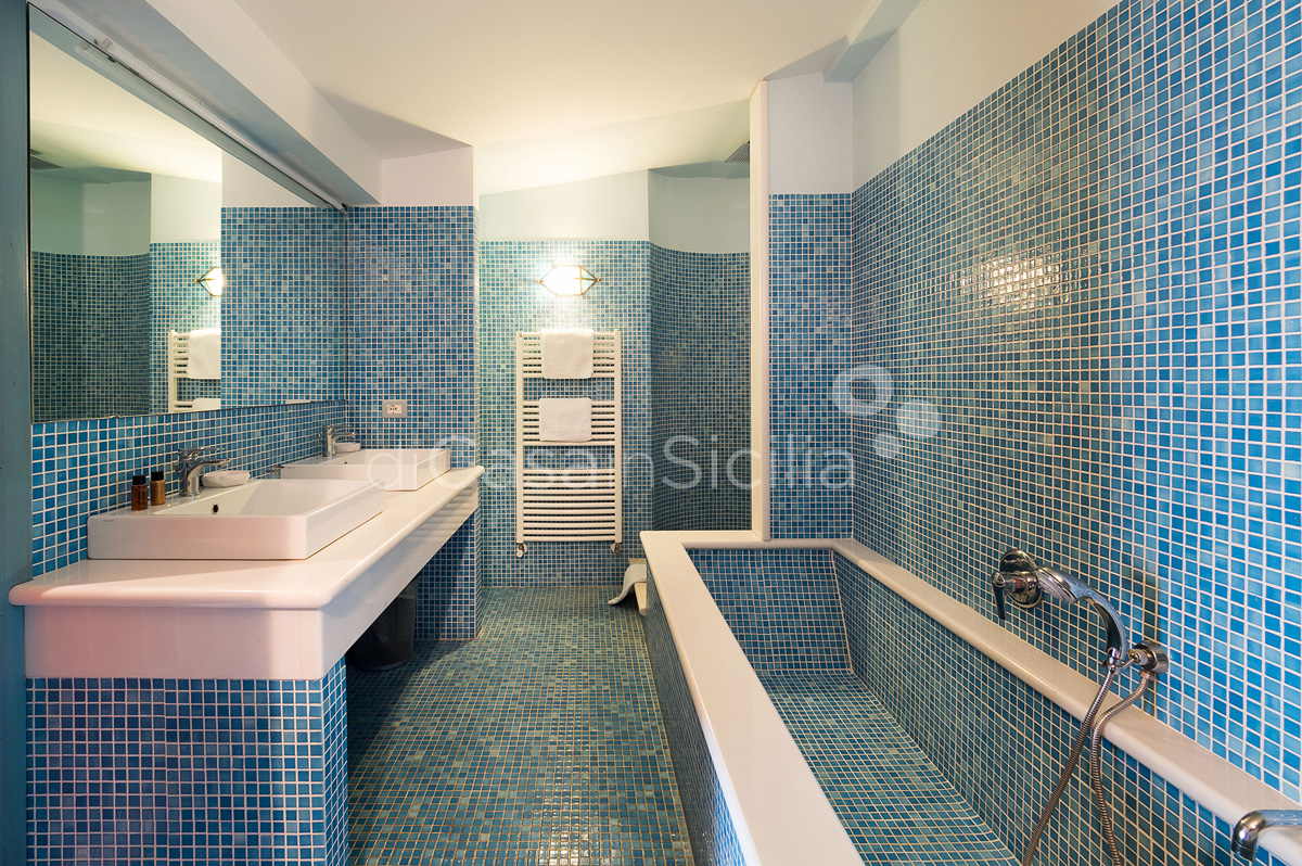 La Boheme Luxury Villa with Pool for rent in Taormina Sicily - 57