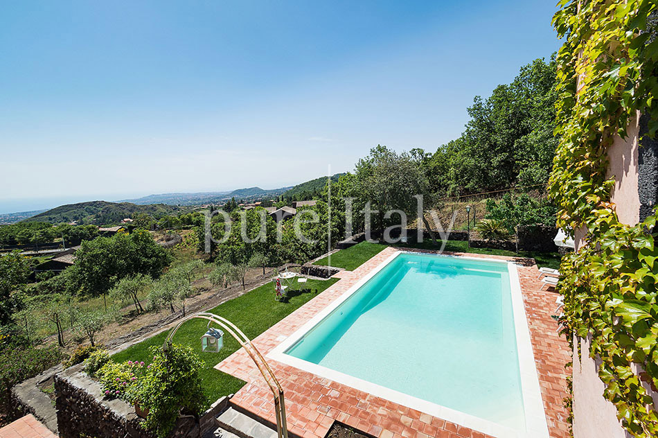 Country Sicilian Villas with pool and sea views, Etna|Pure Italy - 11