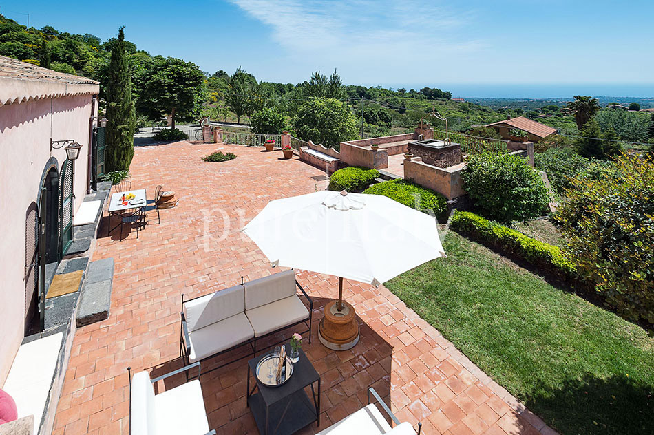 Country Sicilian Villas with pool and sea views, Etna|Pure Italy - 15