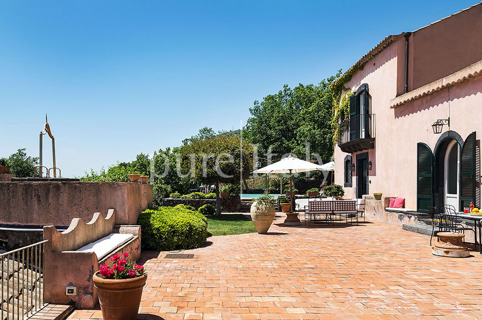 Country Sicilian Villas with pool and sea views, Etna|Pure Italy - 19