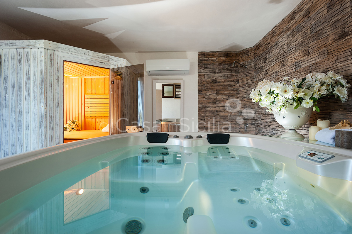 La Pigna Bianca Villa with Pool and Spa for rent near Trapani Sicily  - 29