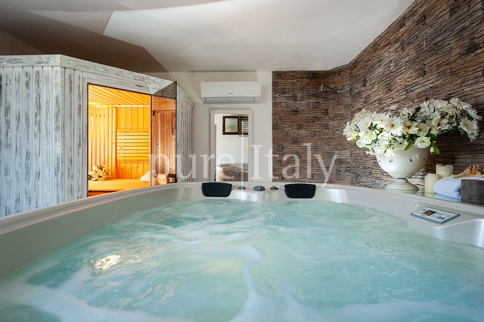 Seaside villas with pool and wellness area, Trapani | Pure Italy - 28