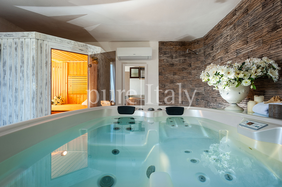 Seaside villas with pool and wellness area, Trapani | Pure Italy - 29