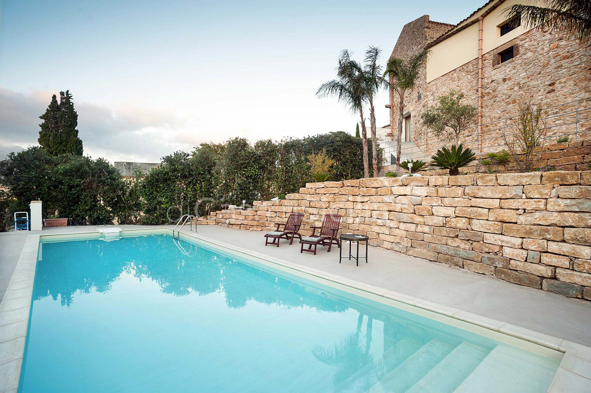 Baglio Maranzano Marietta House with Pool for rent Trapani Sicily - 3