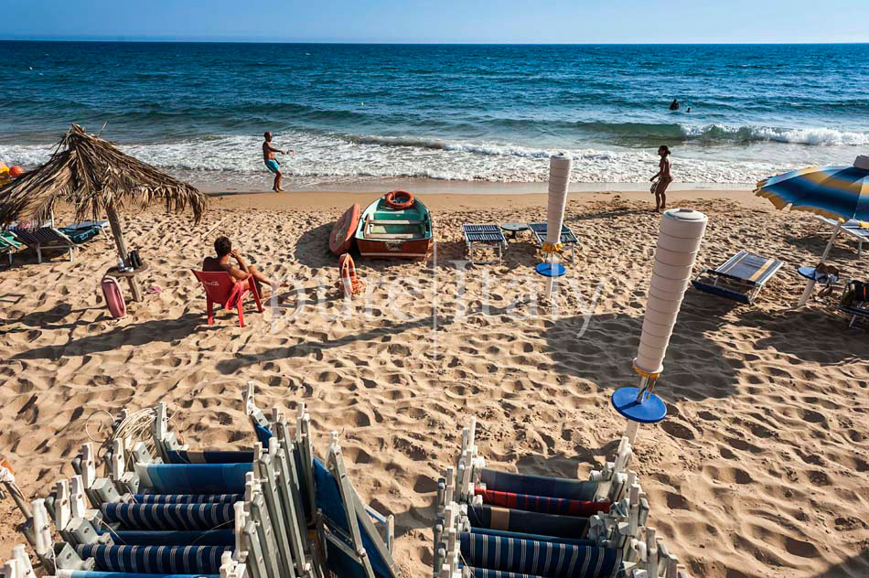 Beachside holiday Villas, South coast of Sicily | Pure Italy - 33