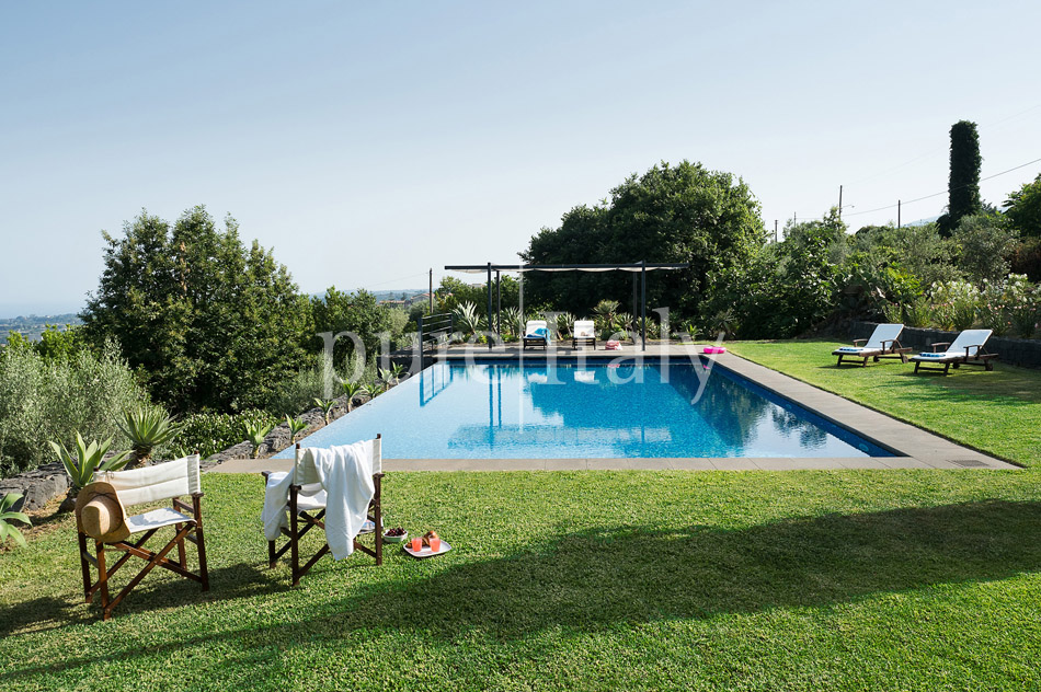 Sicilian country villas with pool, Ionian coast | Pure Italy - 10