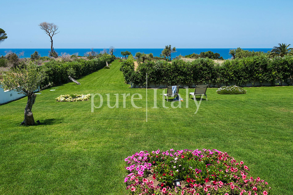 Seaside Villas with direct access to beach, north Sicily|Pure Italy - 9