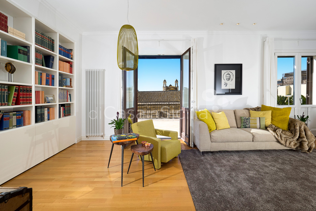 Penthouse Duomo Luxury Apartment for rent in Catania Sicily - 12