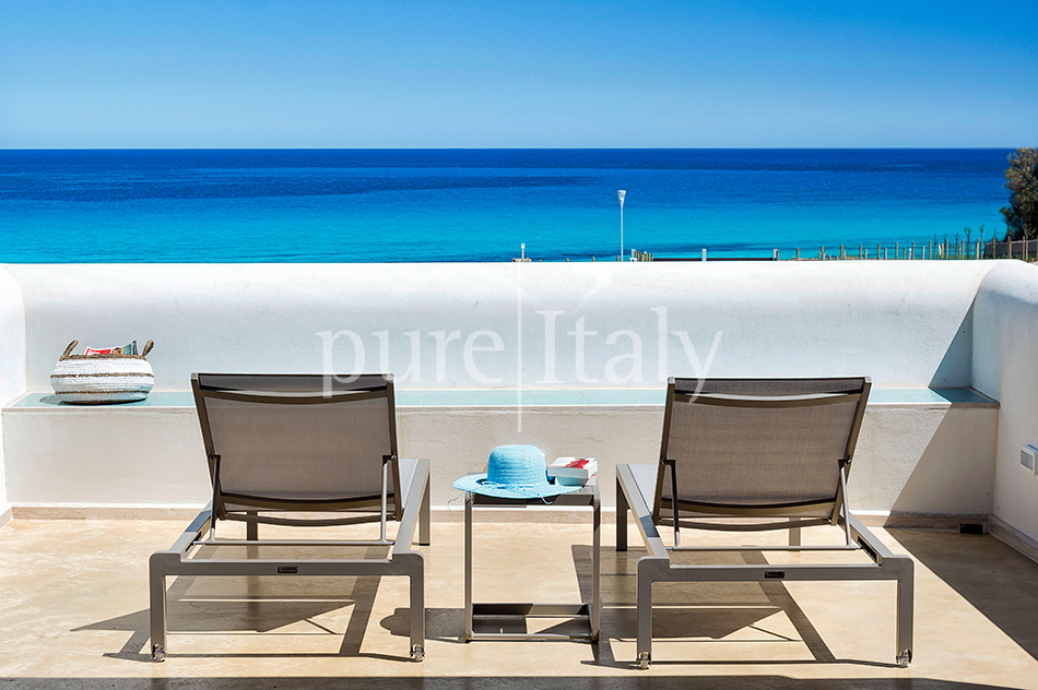 Seafront villas with pool, Sicily’s south-east | Pure Italy - 41