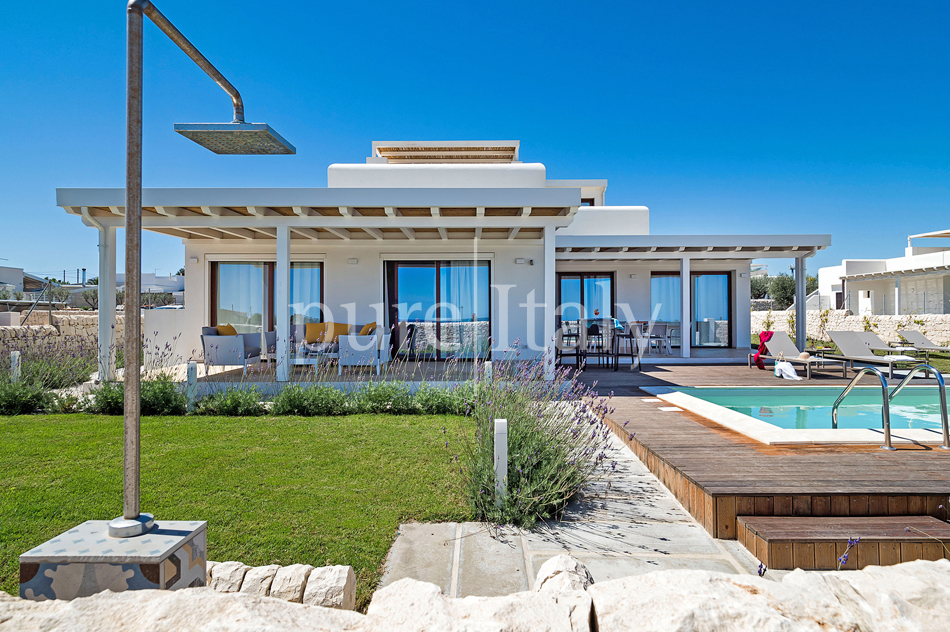 Seafront villas with pool, Sicily’s south-east | Pure Italy - 10