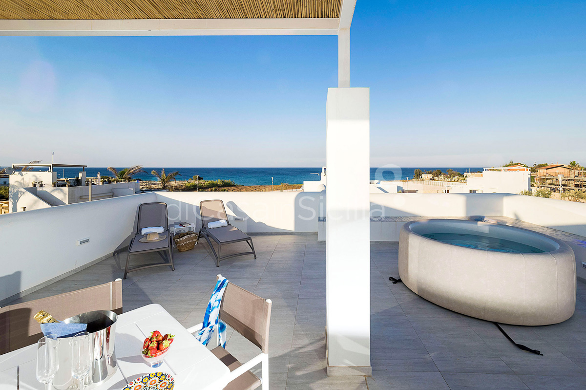 Seafront Glam villas with pool near Syracuse | Di Casa in Sicilia - 16