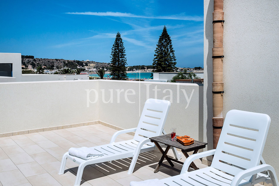 Apartments easy walk to beach and tavernas, West Sicily|Pure Italy - 10