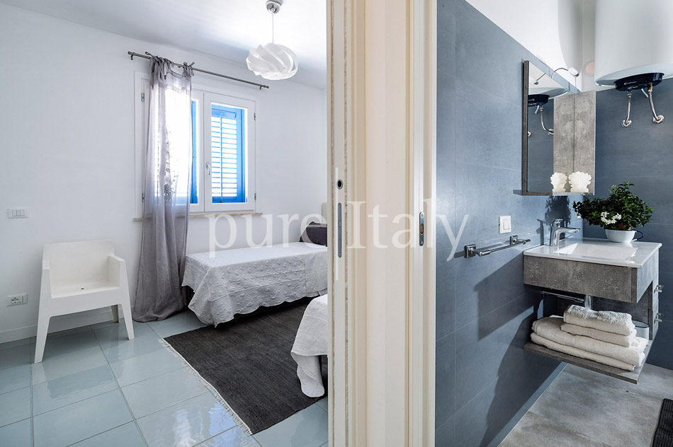Apartments easy walk to beach and tavernas, West Sicily|Pure Italy - 24