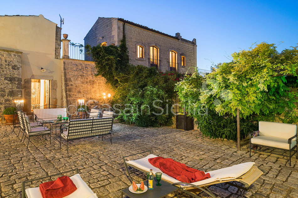 Torre Cozzoverro Country Luxury Villa Rental With Pool Modica Sicily - 8