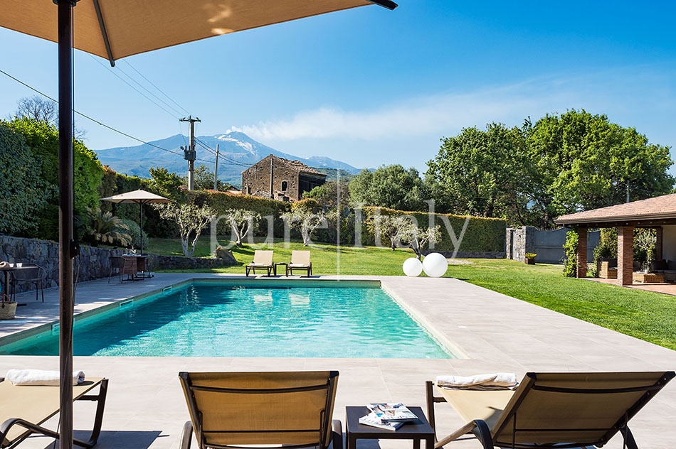 Villas with pool and gym, Etna, East coast of Sicily | Pure Italy - 5