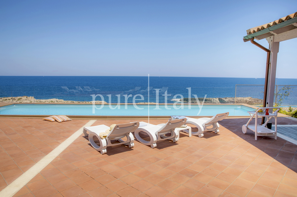 Seafront villas, south-east coast of Sicily | Pure Italy - 8