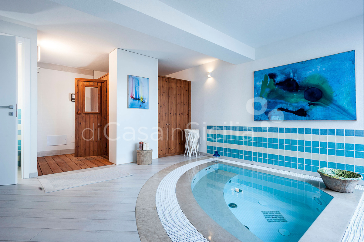 Blumarine Villa de luxe face à la mer avec piscine à Modica, Sicile  - 32