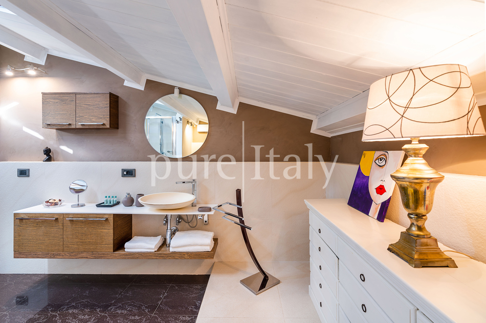 Family villas in Sicily, Southeastern, Val di Noto | Pure Italy - 45