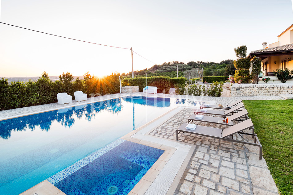 Sicilian country villas with pool, South east coast | Pure Italy - 4
