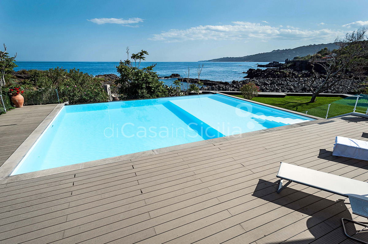 Seafront apartments with pool, Ionian Coast|Di Casa in Sicilia - 16