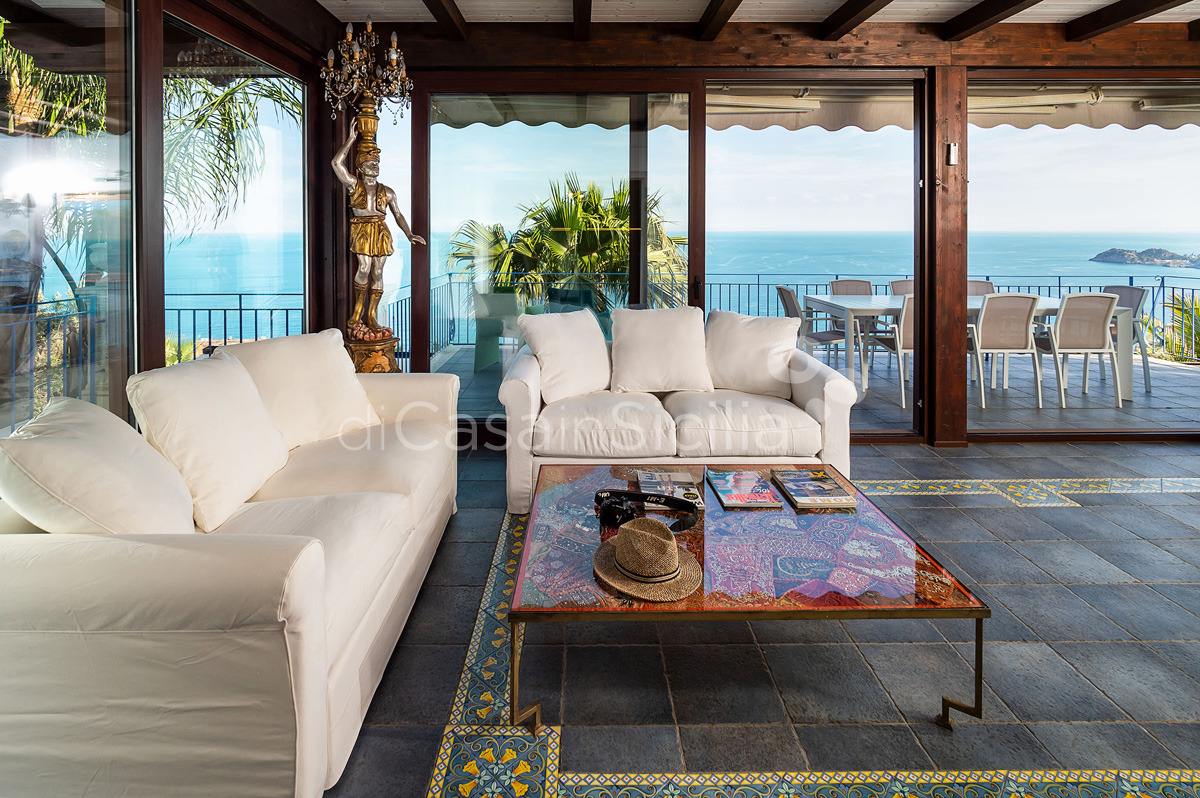 Buena Vista Luxusvilla mit Pool und Meerblick in Taormina Sizilien   - 21