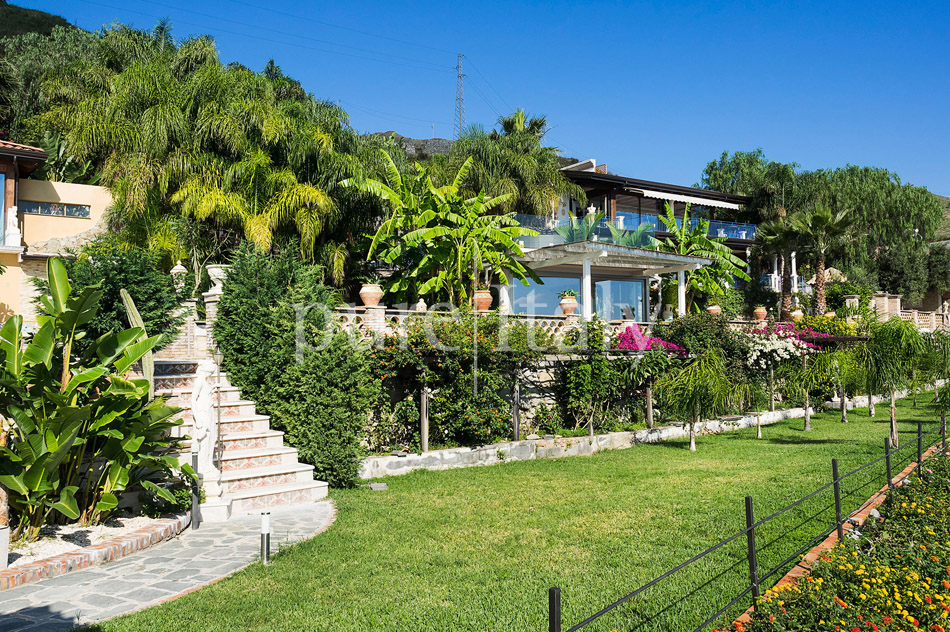 Relaxation and wellbeing, Villas on Taormina’s Bay|Pure Italy - 13