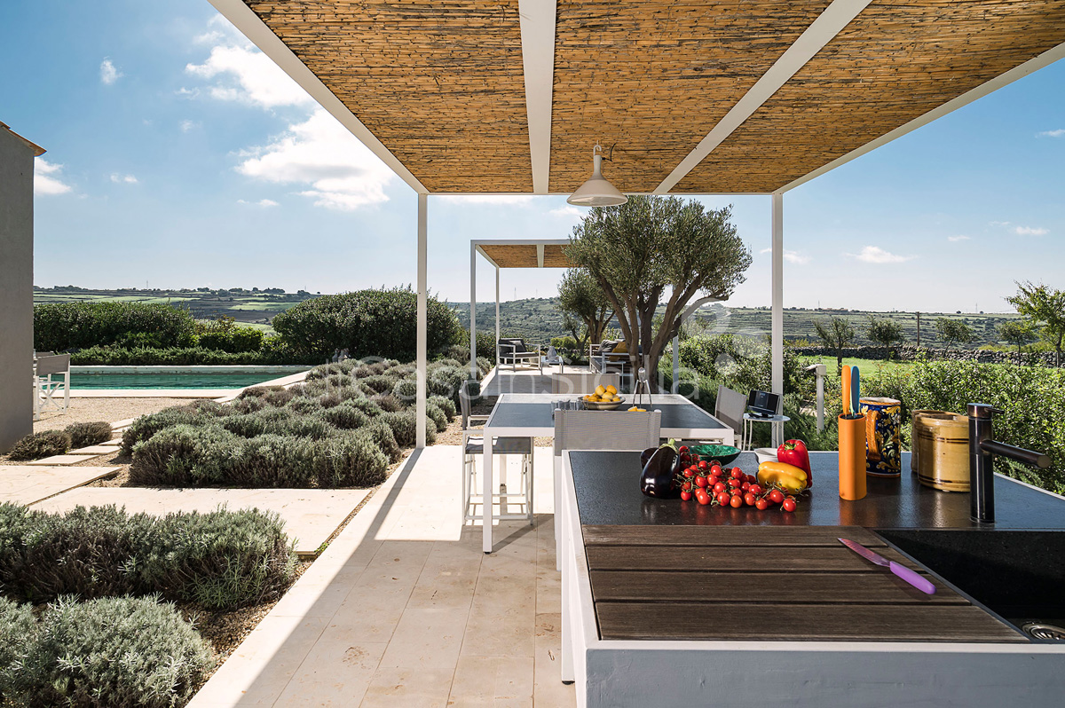 Villas design modern avec piscine à Raguse| Di Casa in Sicilia - 13
