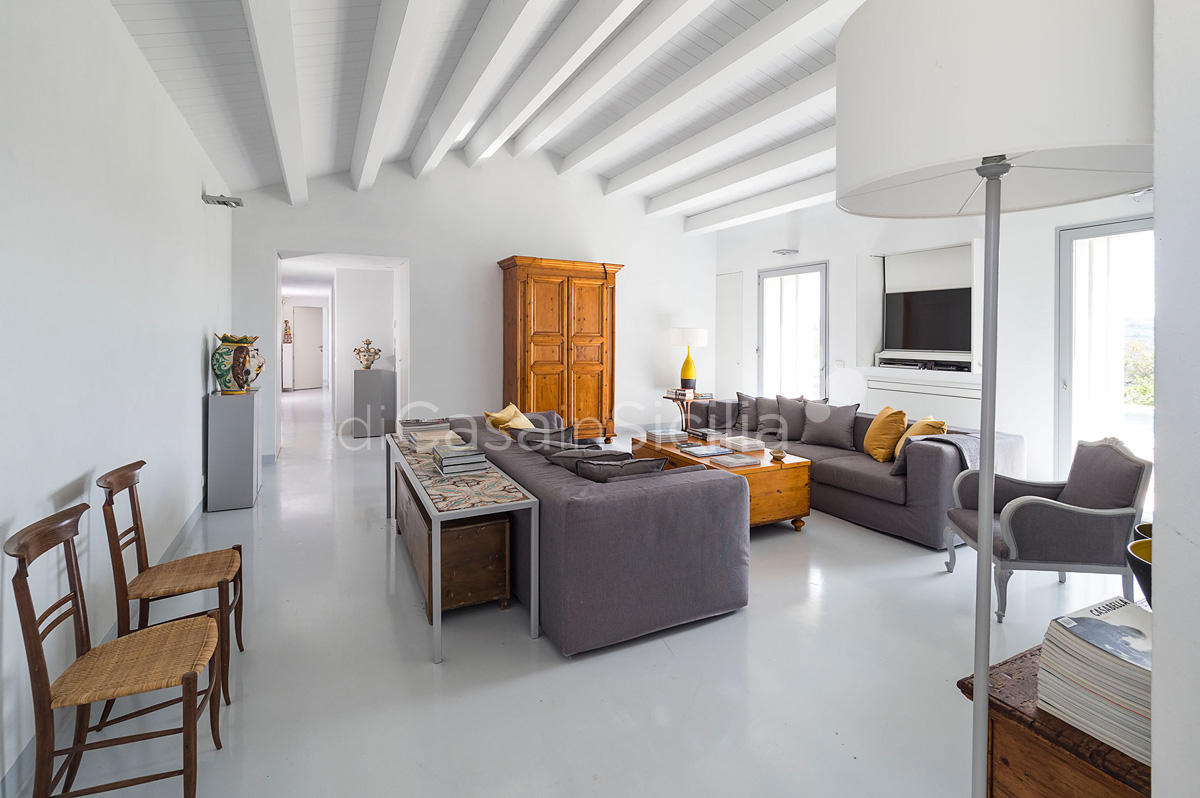Villas design modern avec piscine à Raguse| Di Casa in Sicilia - 16