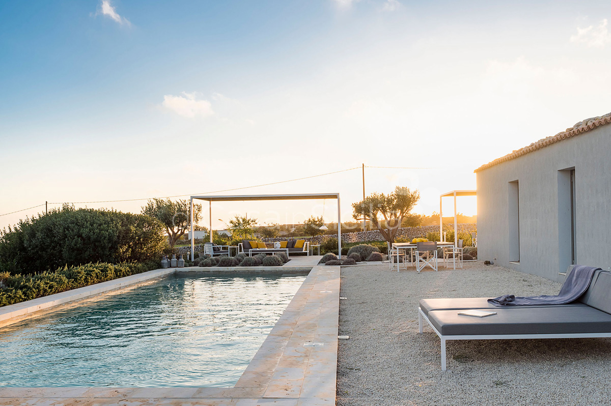 Villas design modern avec piscine à Raguse| Di Casa in Sicilia - 41