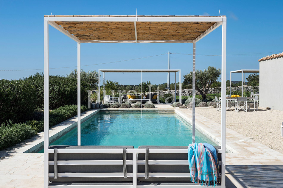 Designvillen mit Pool bei Ragusa | Pure Italy - 8