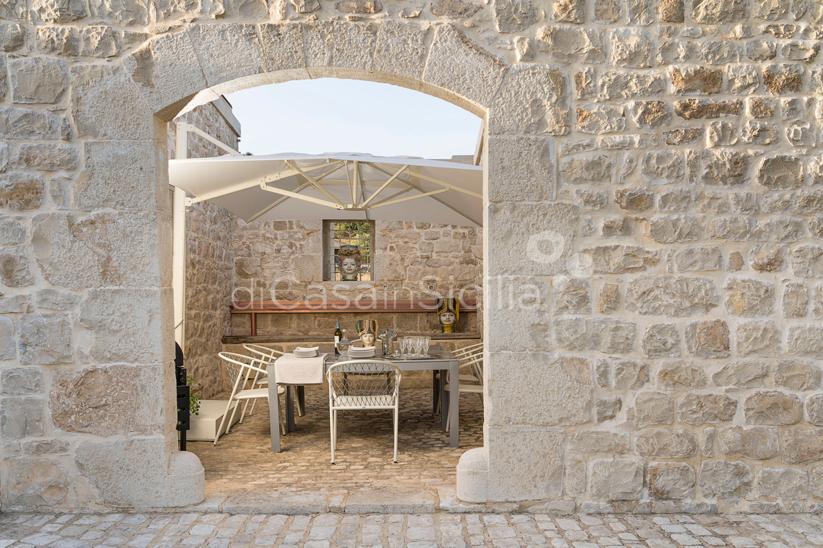 Villa d’architecte avec espace bien-être, Scicli|Di Casa in Sicilia - 23