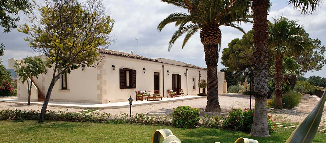 Villa Spiga Landhaus mit Pool zur Miete bei Noto Sizilien  - 1