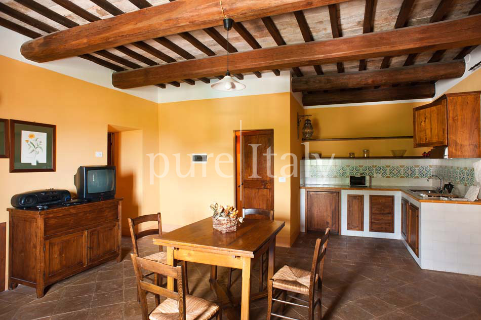 Holiday Apartments in Farmhouse with pool in Assisi | Pure Italy - 12