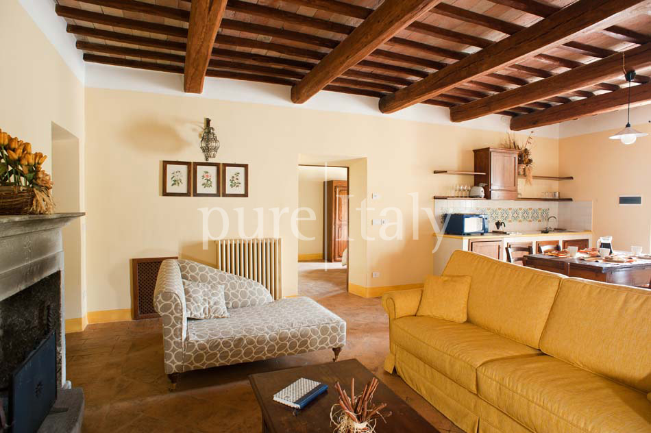 Holiday Apartments in Farmhouse with pool in Assisi | Pure Italy - 15