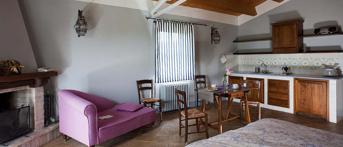 Holiday Apartments in Farmhouse with pool in Assisi | Pure Italy - 3