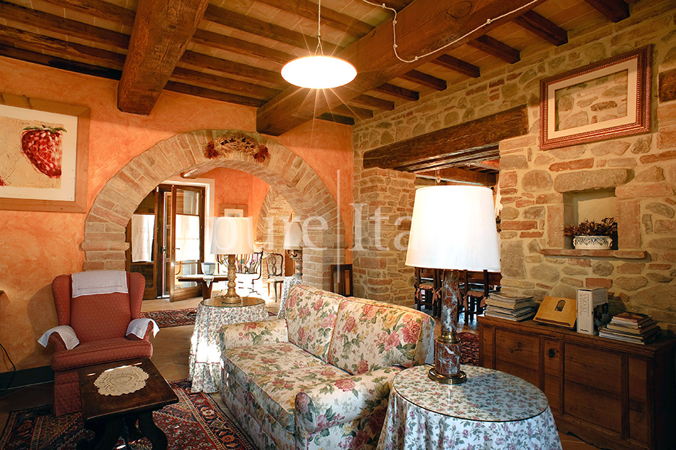 Spacious holiday villas for all the family, Umbria | Pure Italy - 11