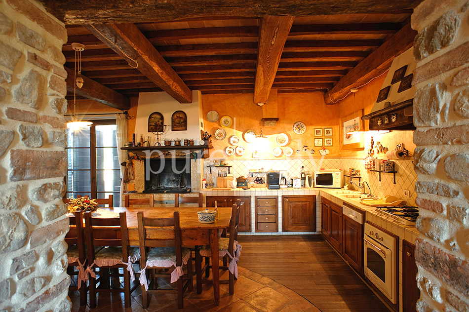 Spacious holiday villas for all the family, Umbria | Pure Italy - 14