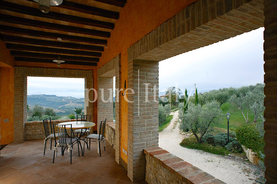 Spacious holiday villas for all the family, Umbria | Pure Italy - 17