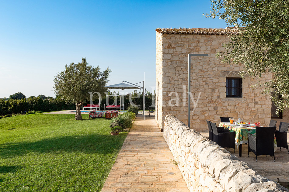 Family holiday rental villas with pool, Ragusa | Pure Italy - 18