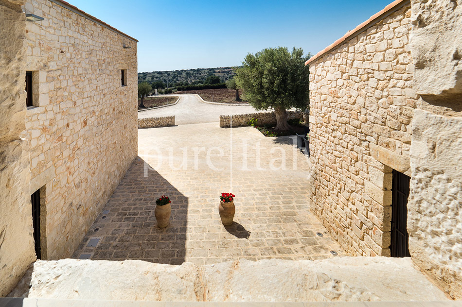 Family holiday rental villas with pool, Ragusa | Pure Italy - 20