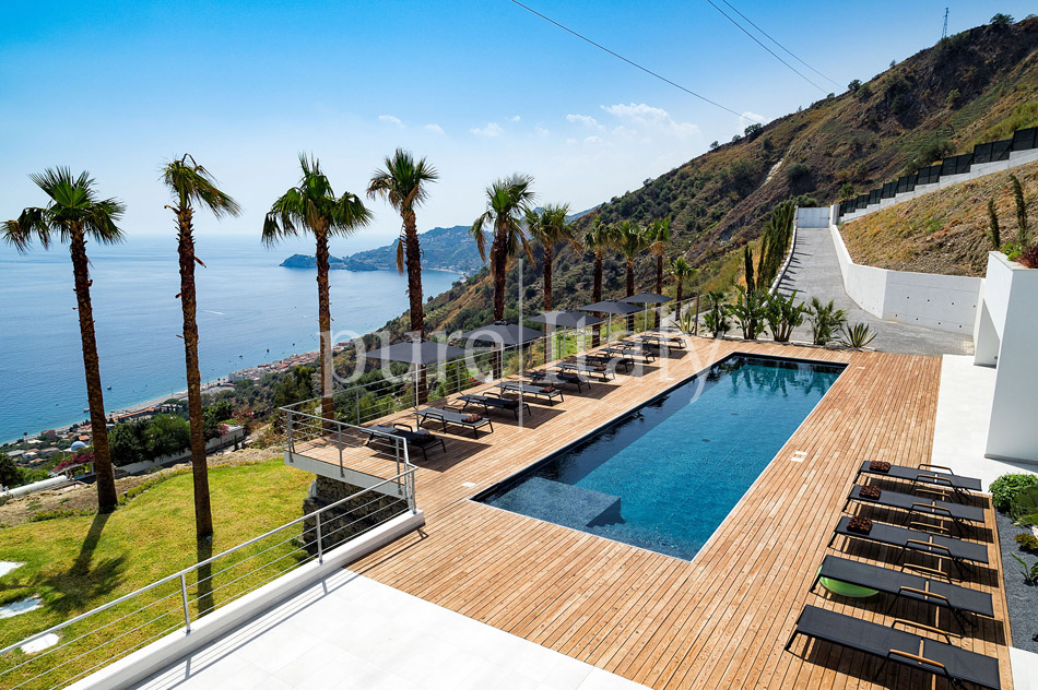 Luxury Sicilian villas with pool, Taormina Bay | Pure Italy - 5