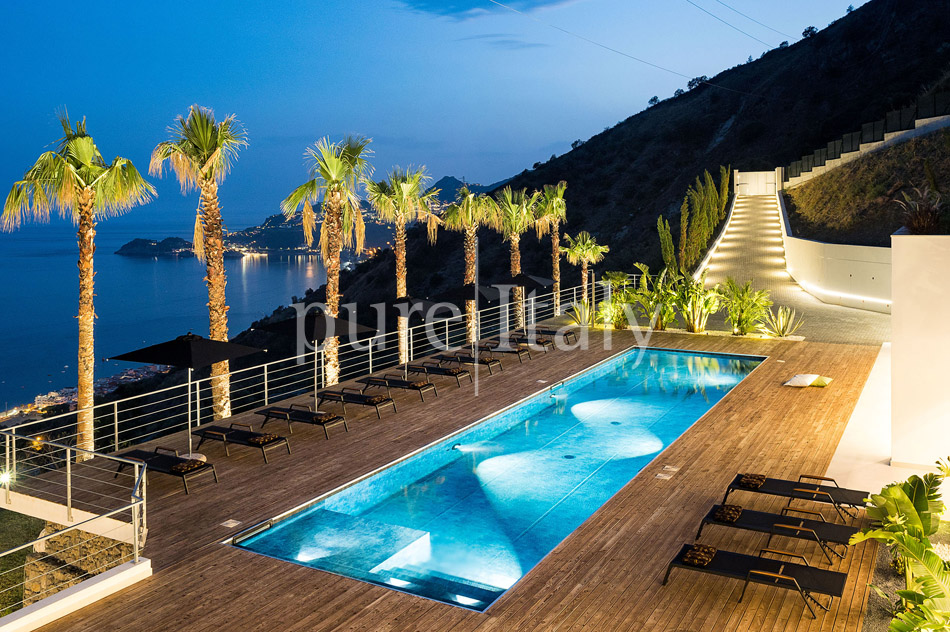 Luxury Sicilian villas with pool, Taormina Bay | Pure Italy - 16