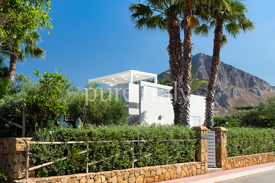 Contemporary design seaside villas, Western Sicily | Pure Italy - 14