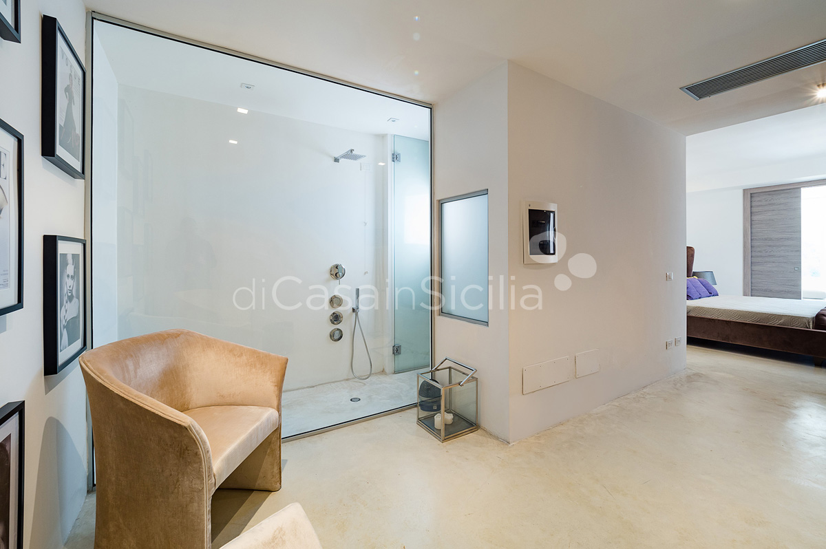 Contrada Luxury Design Villa with Pool for rent near Noto Sicily - 40