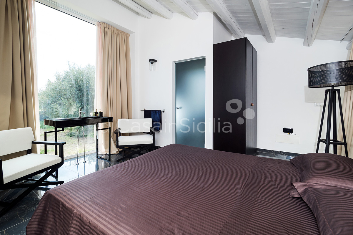 Contrada Luxury Design Villa with Pool for rent near Noto Sicily - 51