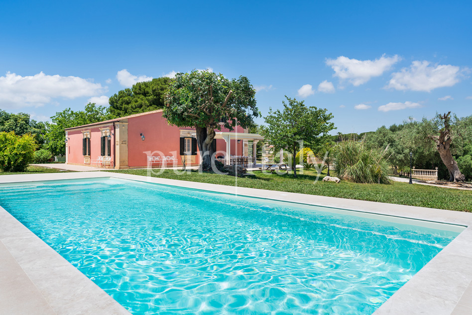 Seaside family friendly villas, South-east Sicily | Pure Italy - 10