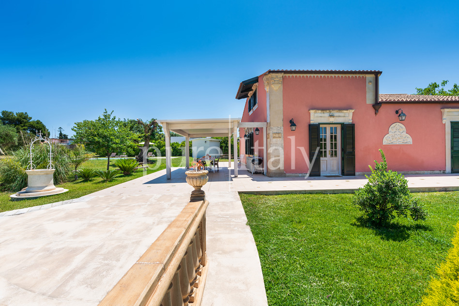 Seaside family friendly villas, South-east Sicily | Pure Italy - 17