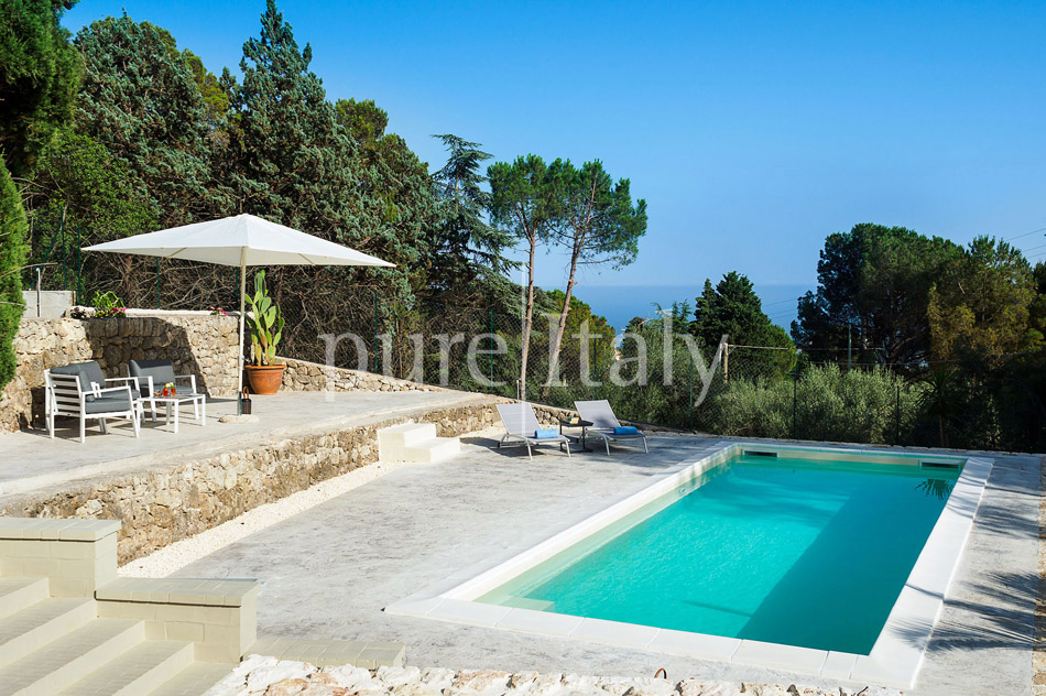 Design holiday villas with pool, South-east of Sicily|Pure Italy - 11