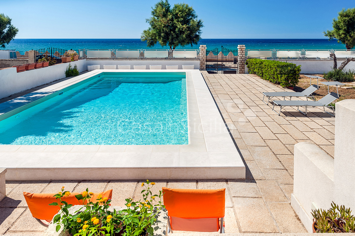 Profumo di Mare Beach Villa with Pool for rent in Cornino Sicily  - 10