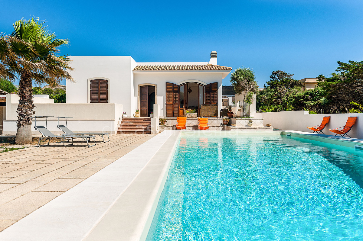 Profumo di Mare Beach Villa with Pool for rent in Cornino Sicily  - 13